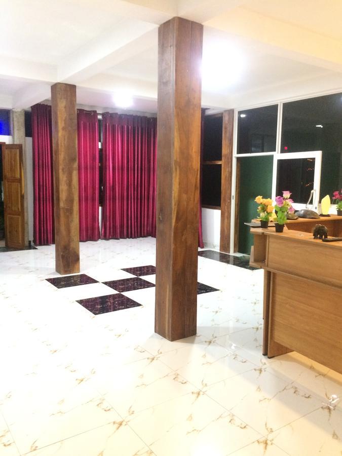 Hotel Athina & Restaurant 池劳 外观 照片